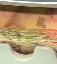 157556_dinero30