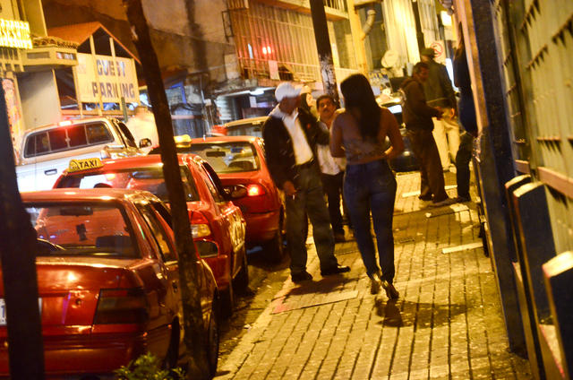 Residents say that street prostitution in Playa de las Américas is huge issue again