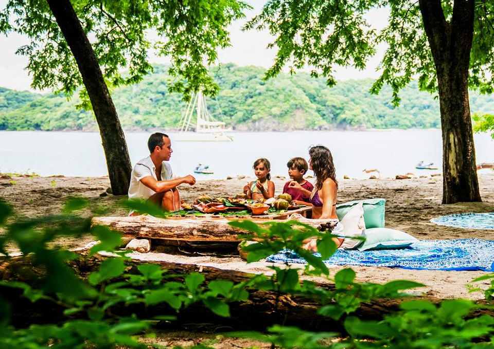 Picnic in paradise? Don’t mind if we do. Q Costa Rica