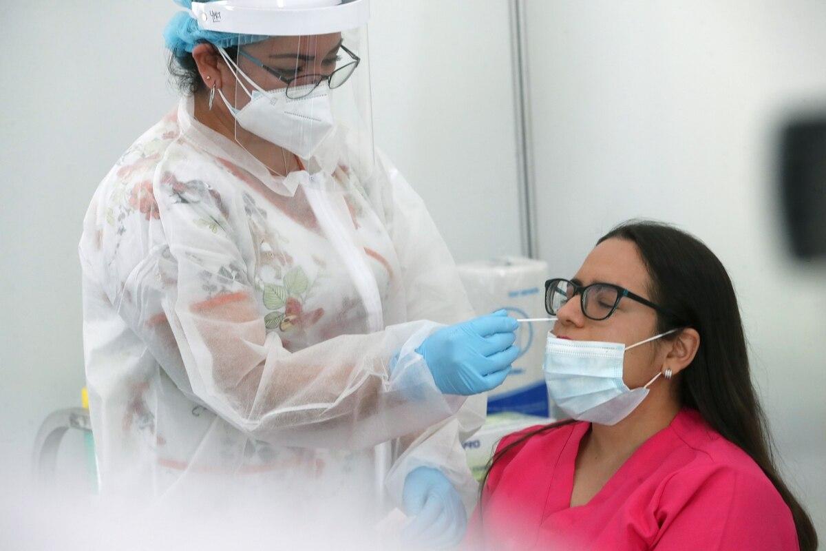 CCSS will test anyone who has mild symptoms for covid19 Q COSTA RICA